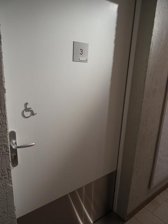 Hotel Prado Avec Parking - Proche Zenith Toulouse Exterior foto
